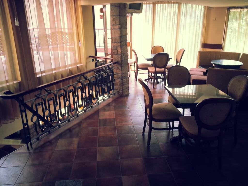 וליקו טורנובו Boliari Hotel מראה חיצוני תמונה