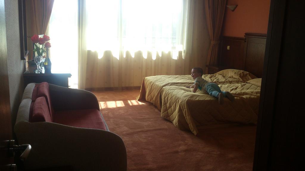 וליקו טורנובו Boliari Hotel מראה חיצוני תמונה