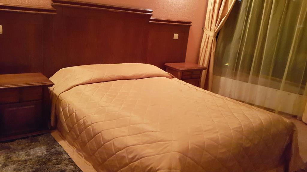 וליקו טורנובו Boliari Hotel מראה חיצוני תמונה